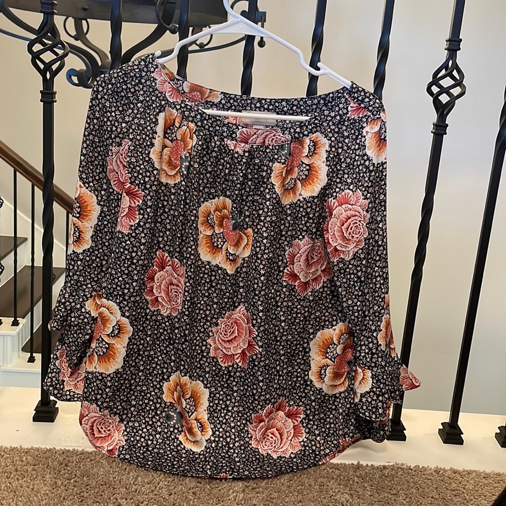 Loft floral petite tee.